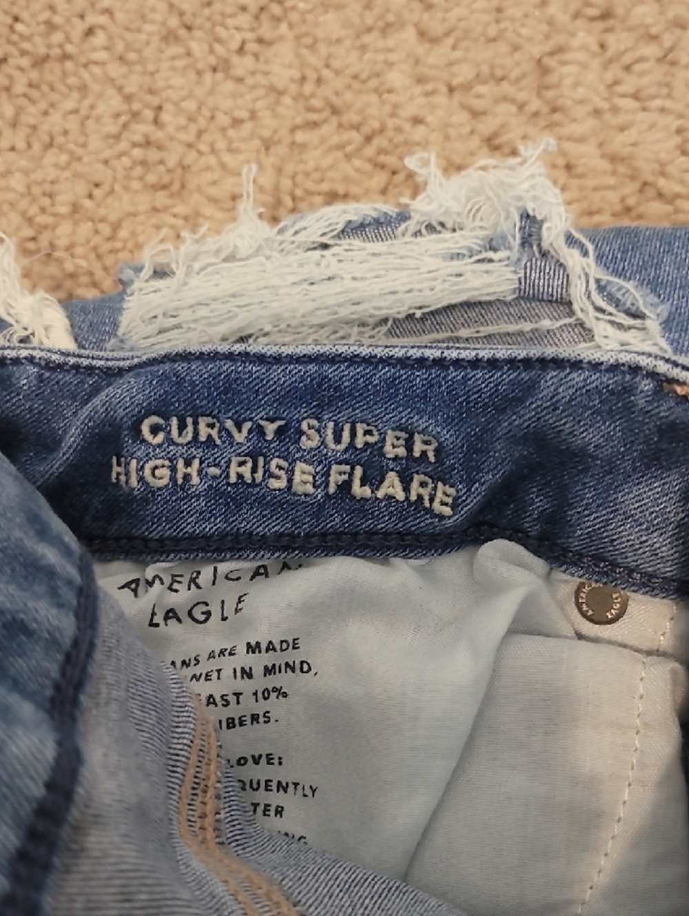American Eagle Outfitters Curvy Super High-Rise Flare Jeans - Picture 4 of 6